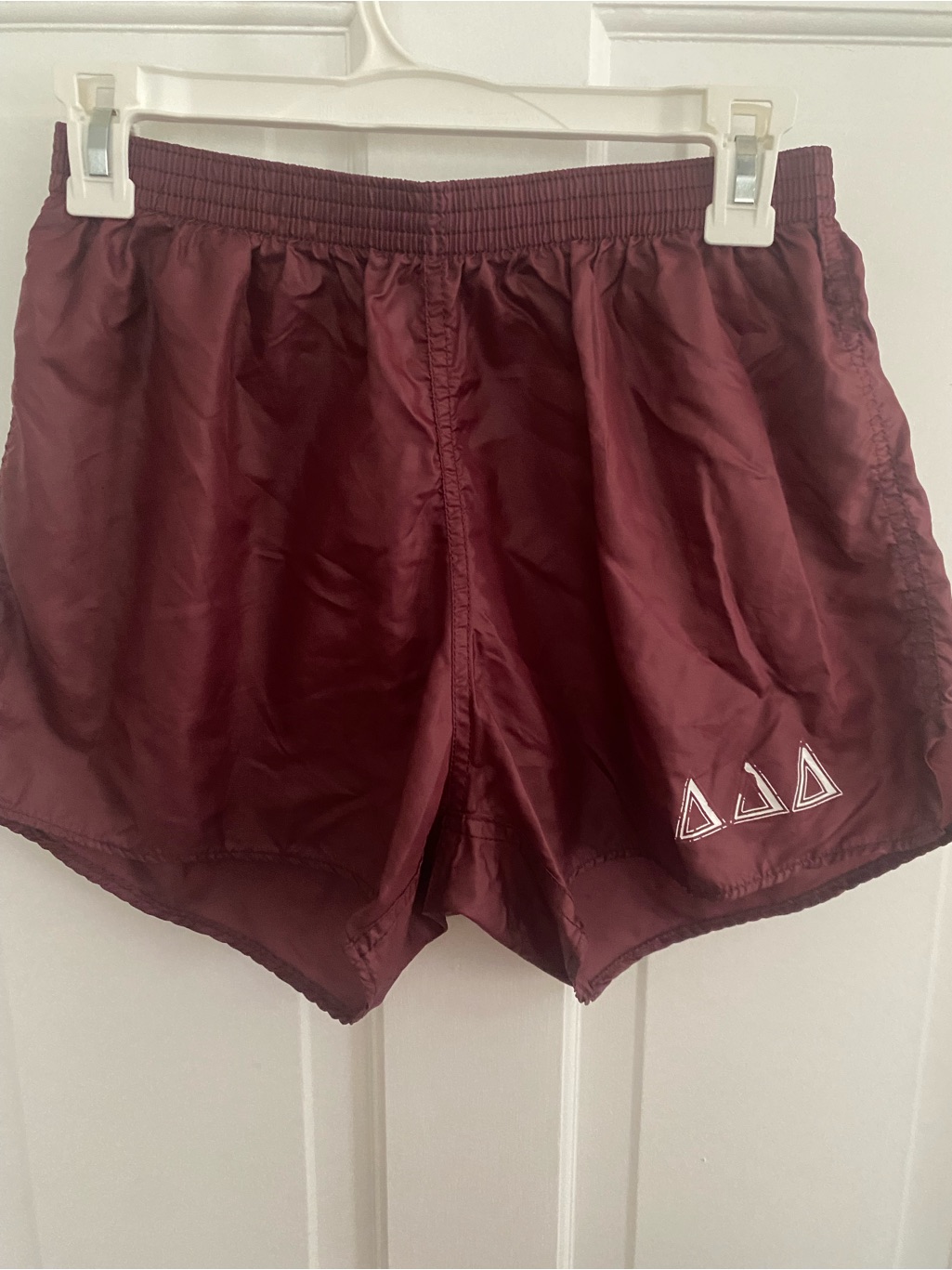 Women’s Maroon Athletic Shorts - Lightweight Running Shorts With Tr Delta Logo.